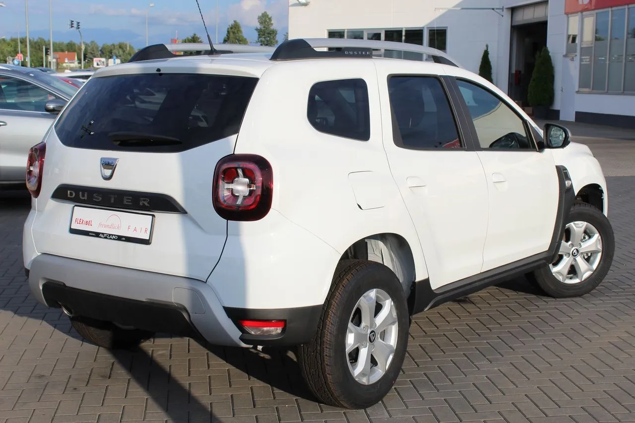 Dacia Duster 130 TCe 4x4...  Image 5