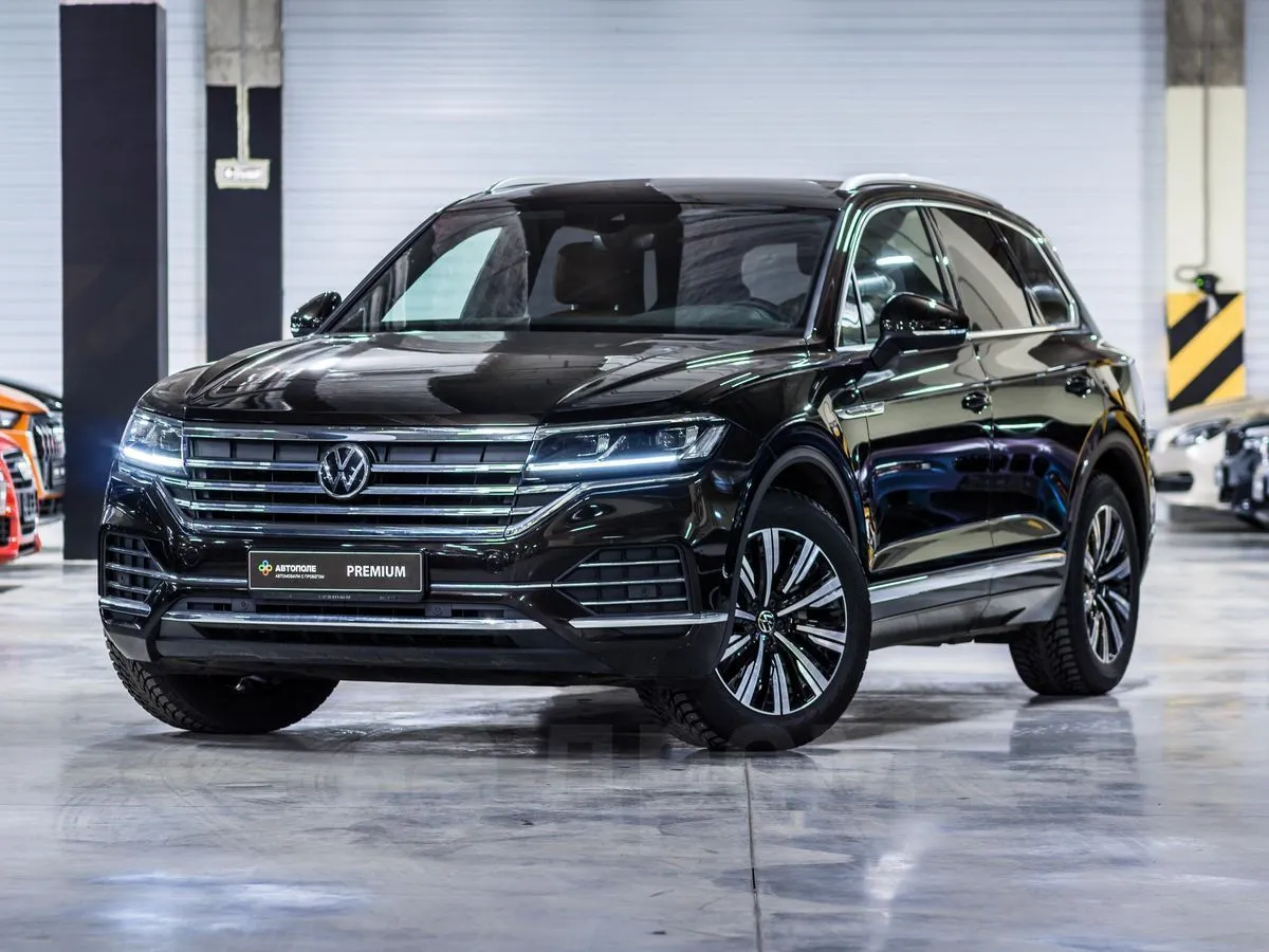 Volkswagen Touareg Image 1