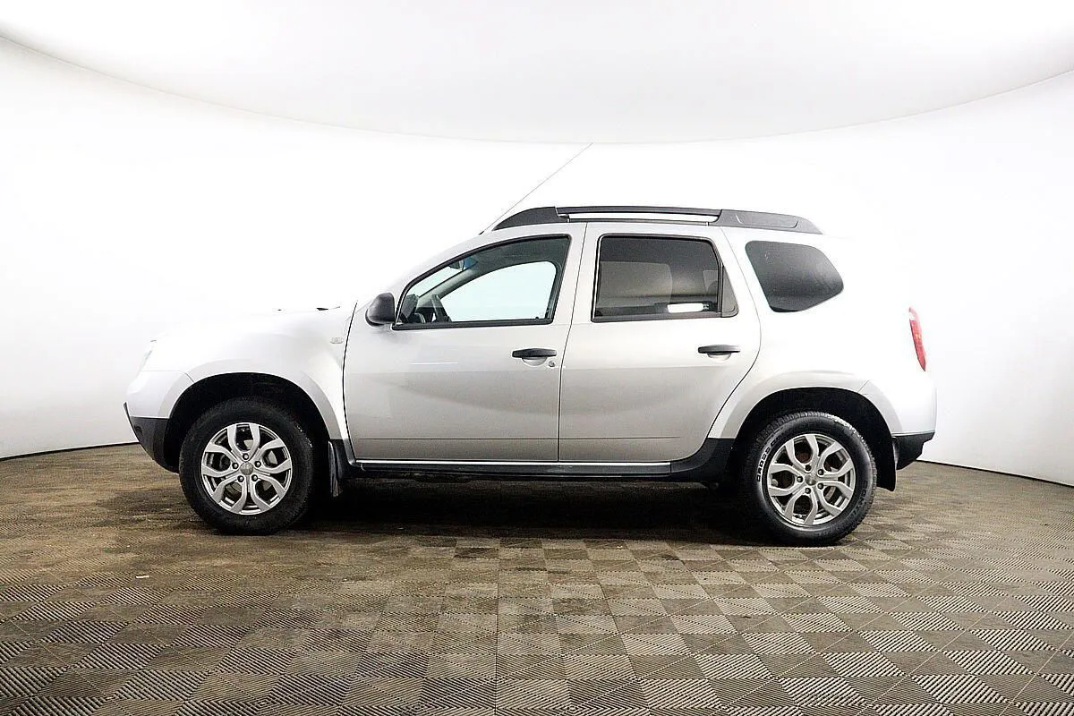 Renault Duster Image 8